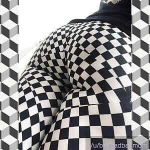 Booty gif for your Humpday!