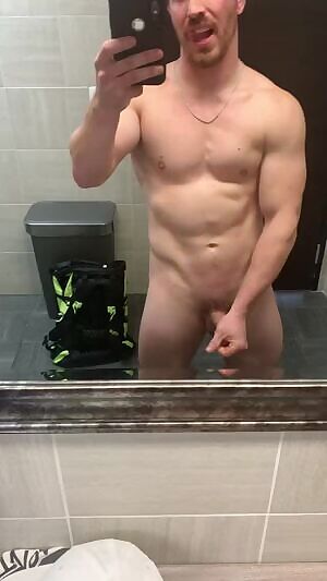 The best way to cool down after a workout