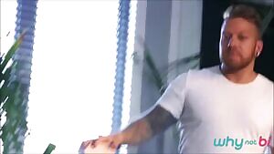 Blackhaired Girl Has A Nice Suprise For Blindfolded BF