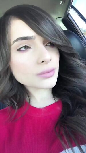 Smoking hot tiny Asian takes creampie