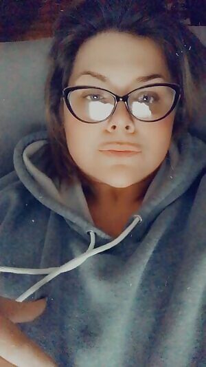 Happy titty Tuesday! Wanna cum on my tits? 34 😜