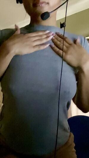 Really quick flash break while playing video games 🤫