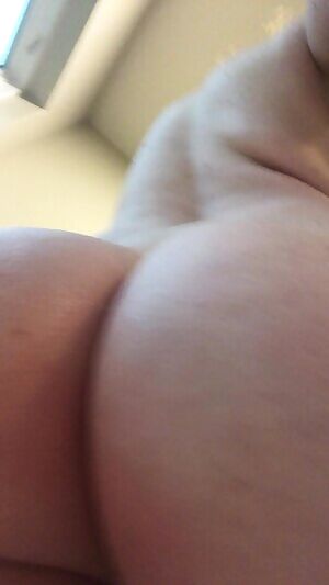 Oh no! It’s an assquake!