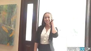 A Professional Real Estate Agent