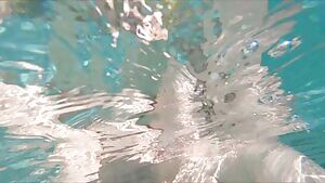 Having a bit of fun with my GoPro while swimming naked 😉 No better feeling 🤤 xx 54yo 🇦🇺