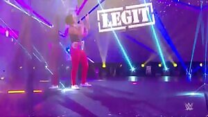 Sasha Banks shaking her ass