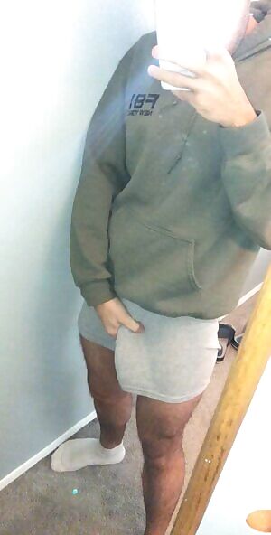 Since you guys liked that photo here’s a video 🥵