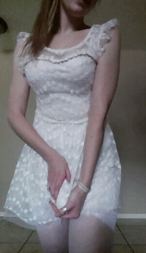 Pretty girl, pretty dress