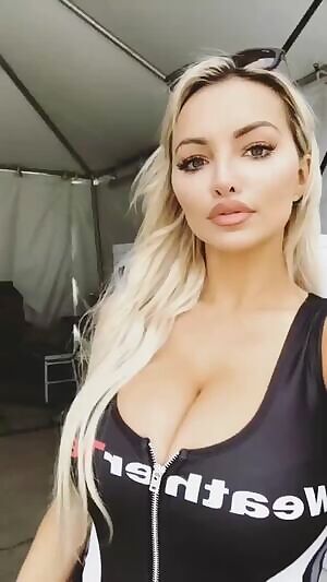 Short jumpsuit video