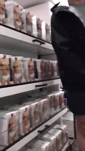 Underwear 🩲 Shopping