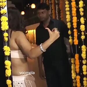 Abhi yr Ekta Kapoor me loda khada kra hua hai. Sali ke saggy boobs aur pig jaise body pe muth matte hua Maza aata hai. Ekta mummy or aur koi muth mare ga?