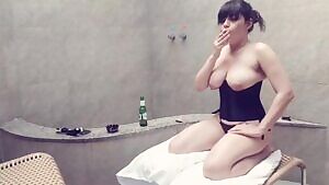 Smoking, facefuck and throatpie