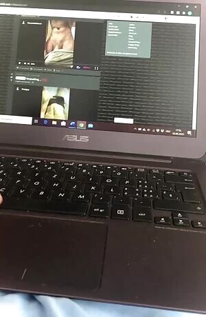 Sometimes I scroll down reddit to see how I compare to other guys..