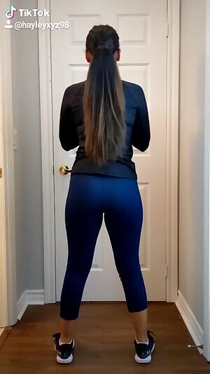 Is this what guys at my gym think about when they see me squatting?