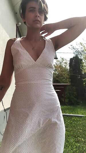 my first titty drop here and my first post with my face! I hope you like small ones!