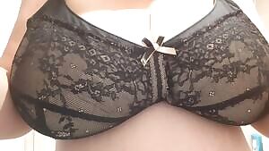 Taking the clamp off is almost as enjoyable as screwing it in