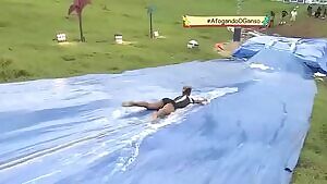 Check Out Ozzy Man's Review Of This Brazilian Waterslide Competition Tv Show )