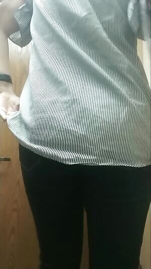 Happy Thong Thursday everyone!