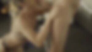 Damn that’sa naughty blond!