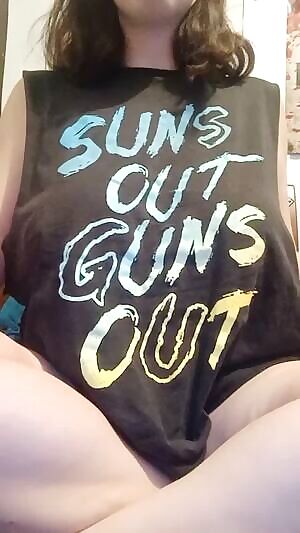 Suns out Tits out