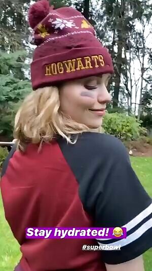 Stay Hydrated...Always drink some water! 🍑😜