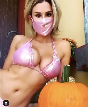 Looking great in new post