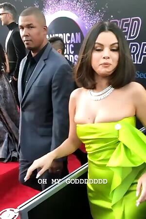 Cow Selena Gomez's udders are about to burst out