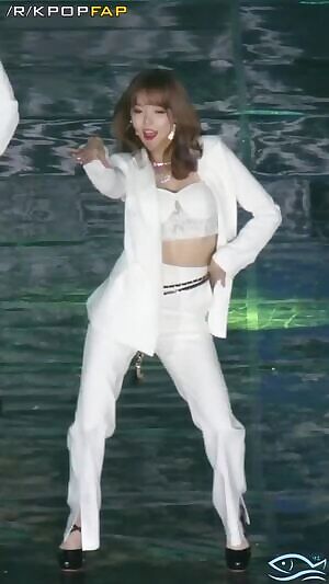 Dal Shabet Serri Tits #64