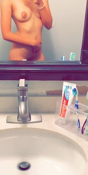 starting to get really tan in SD 😋