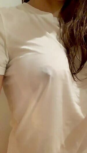 Now wouldn’t it be a shame if I was to get covered after my shower 😉💦