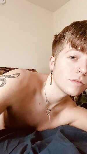 I’m your Christmas present this year! 🎄✨