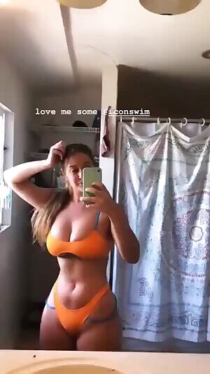 Glass of the hour r/NsfwWowGifs